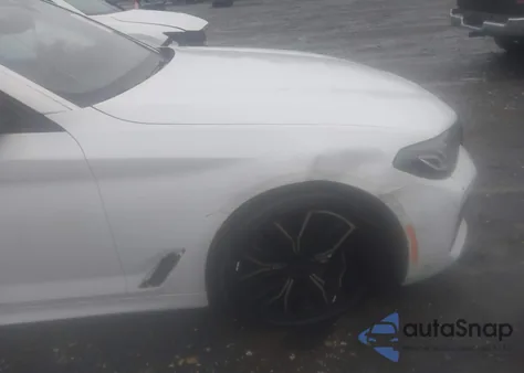 2021 BMW 530I z USA, uszkodzony, nr VIN WBA53BH07MCF21332